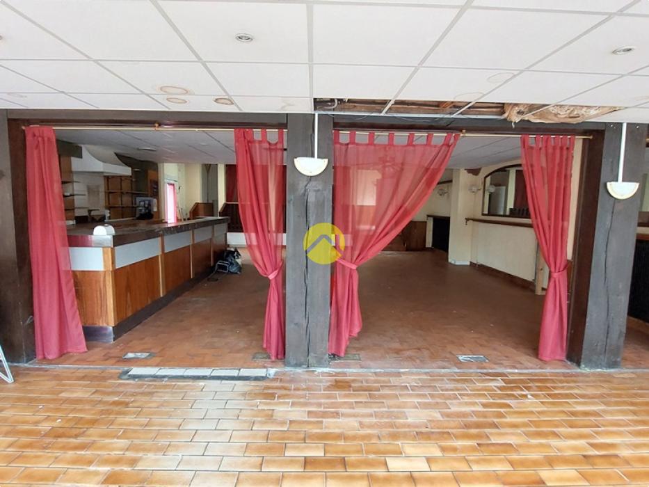 BAR - SNACK - LOGEMENT + HÔTEL