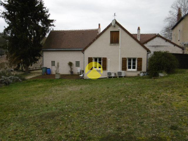 Vue sur la  rivière