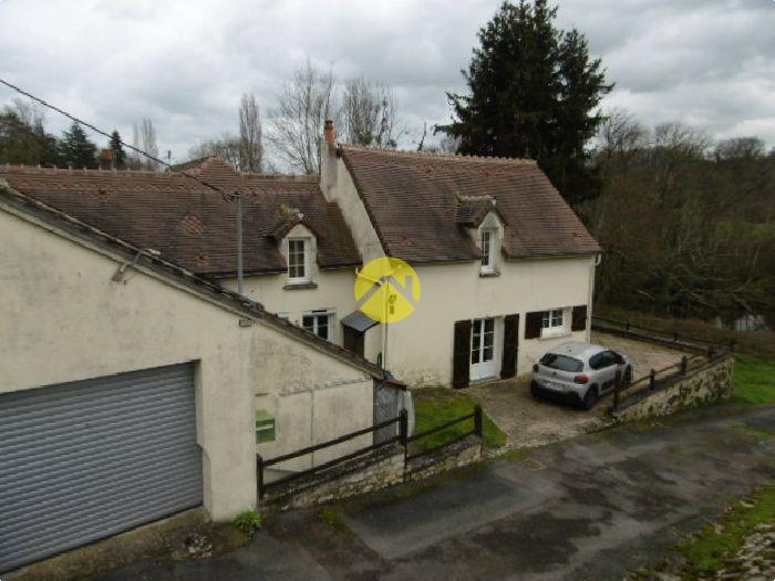 Vue sur la  rivière