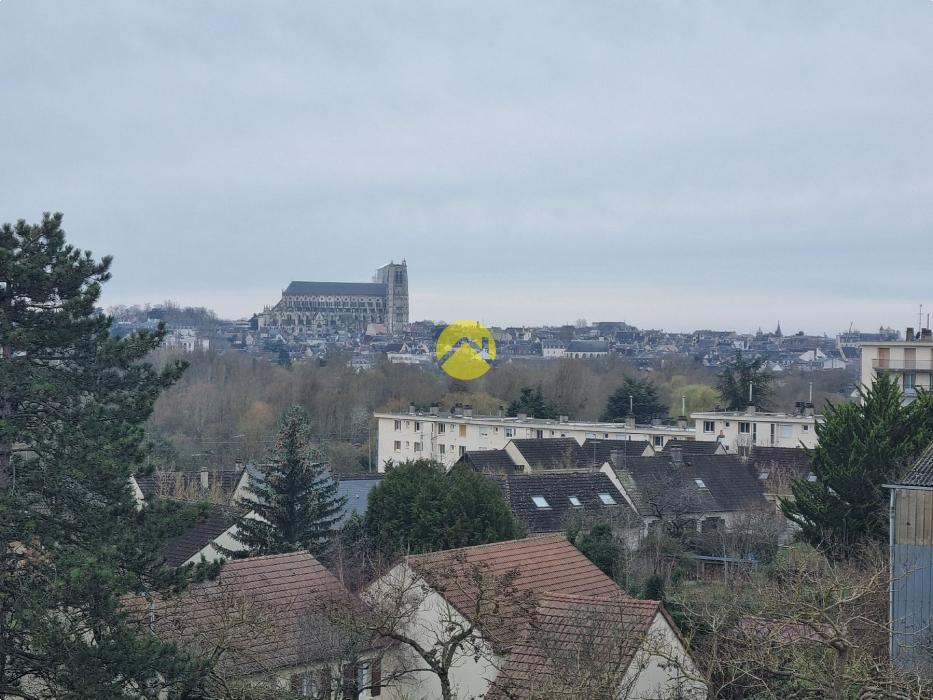 APPARTEMENT T5, 3 BALCONS