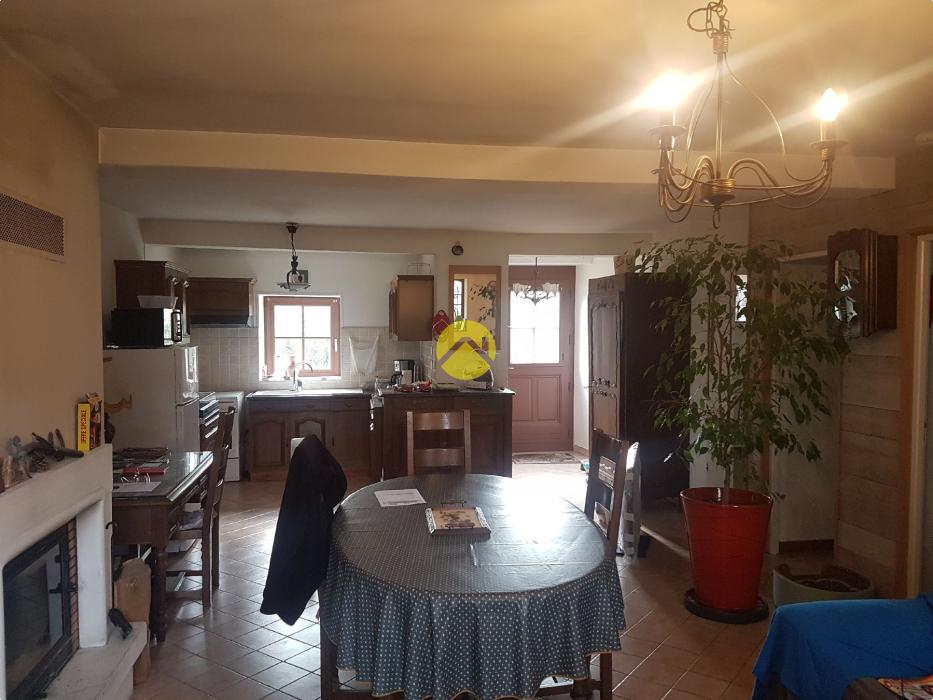 LONGERE 190M²
