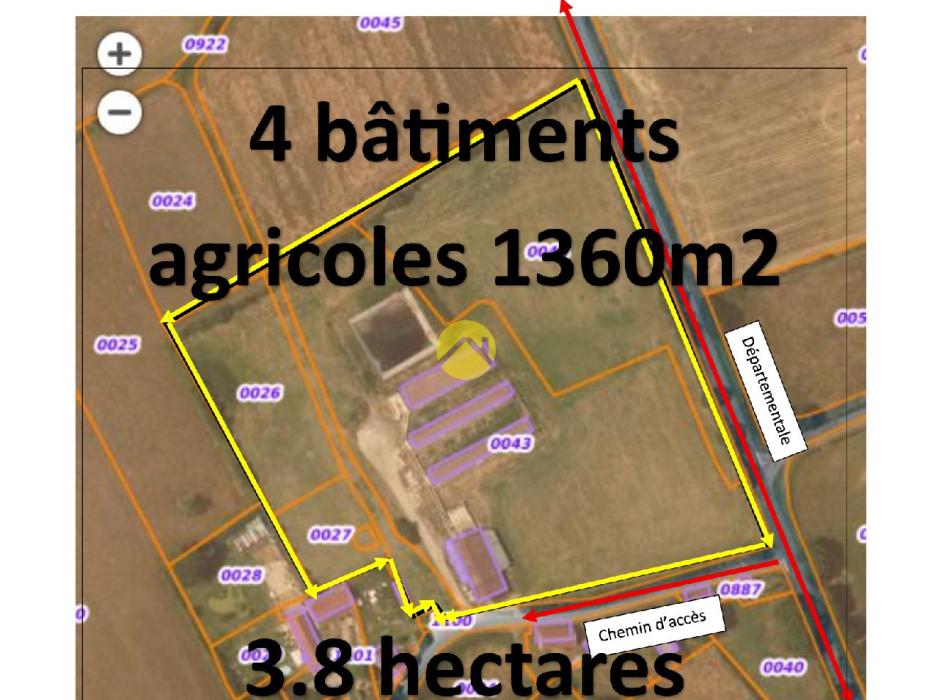 Bâtiments 1360m2  à côté de D1