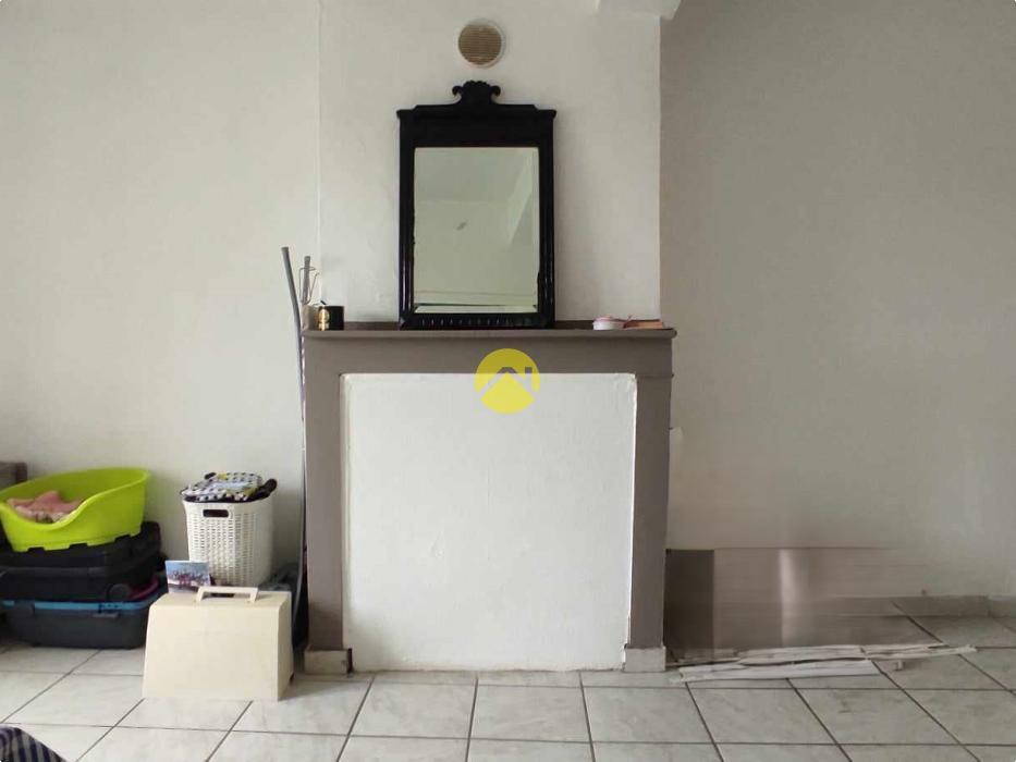 Maison de bourg + jardin 