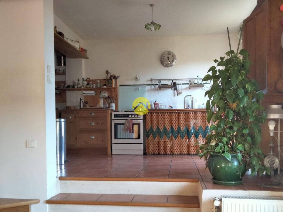 A VENDRE à ST SULPICE LE GUERETOIS