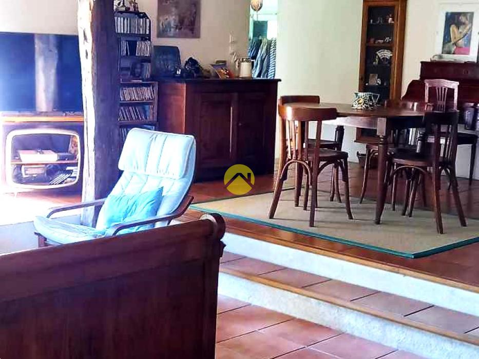 A VENDRE à ST SULPICE LE GUERETOIS