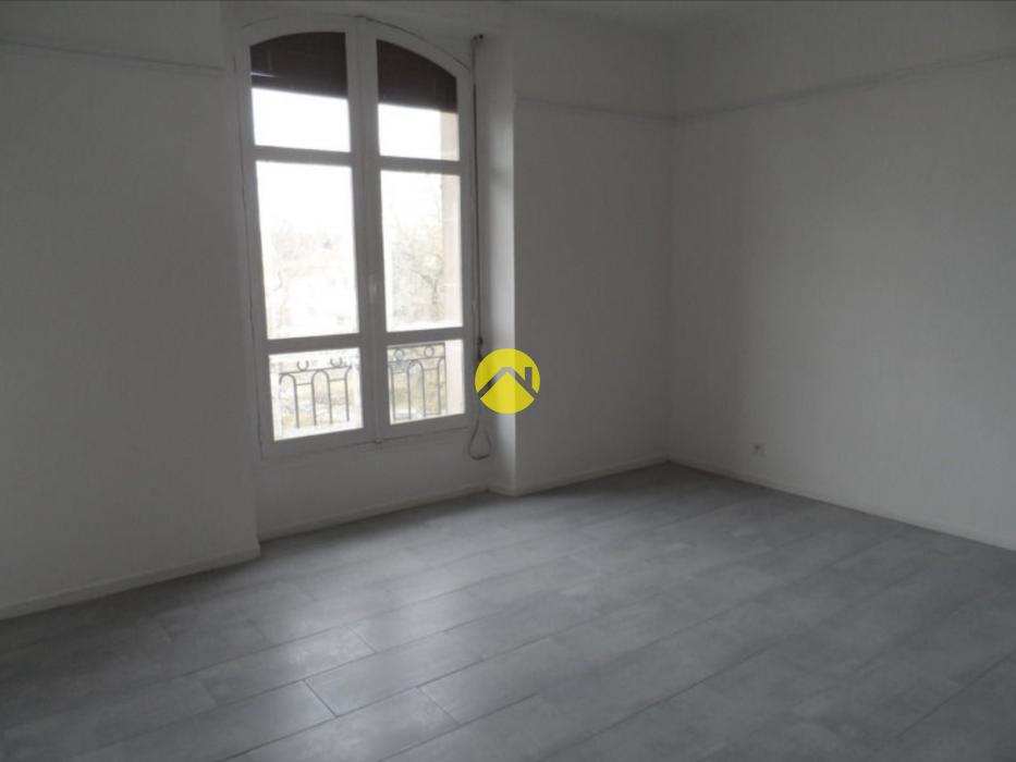 Grand Appartement T5 rénové