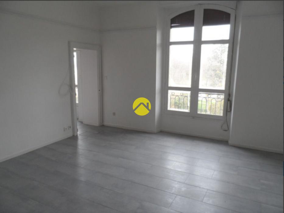 Grand Appartement T5 rénové