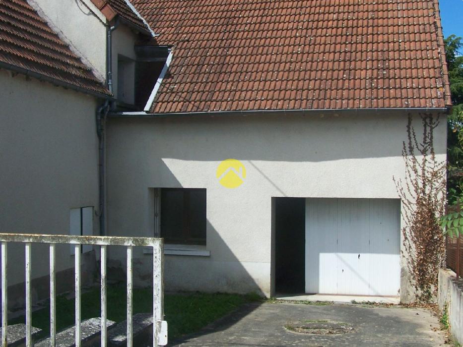 ENSEMBLE DE 3 MAISONS LOUEES