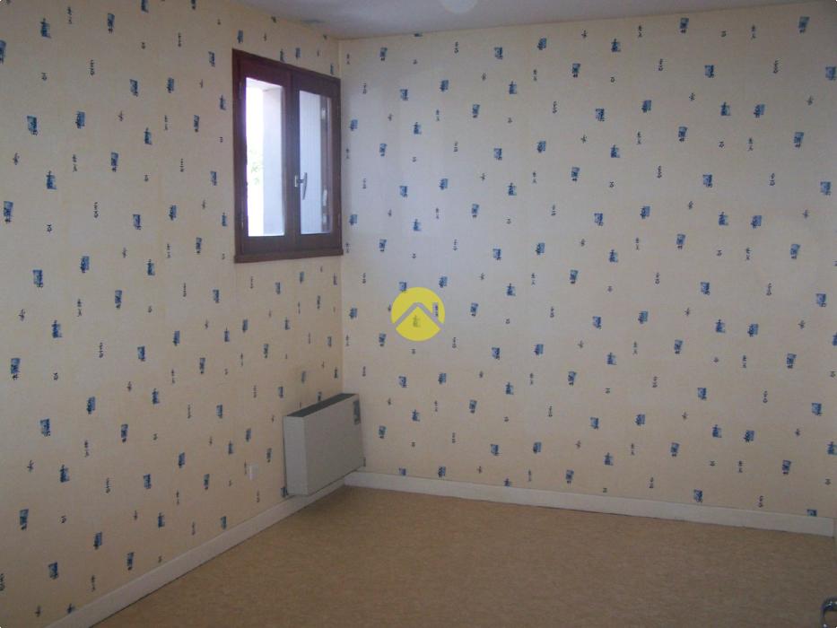 ENSEMBLE DE 3 MAISONS LOUEES