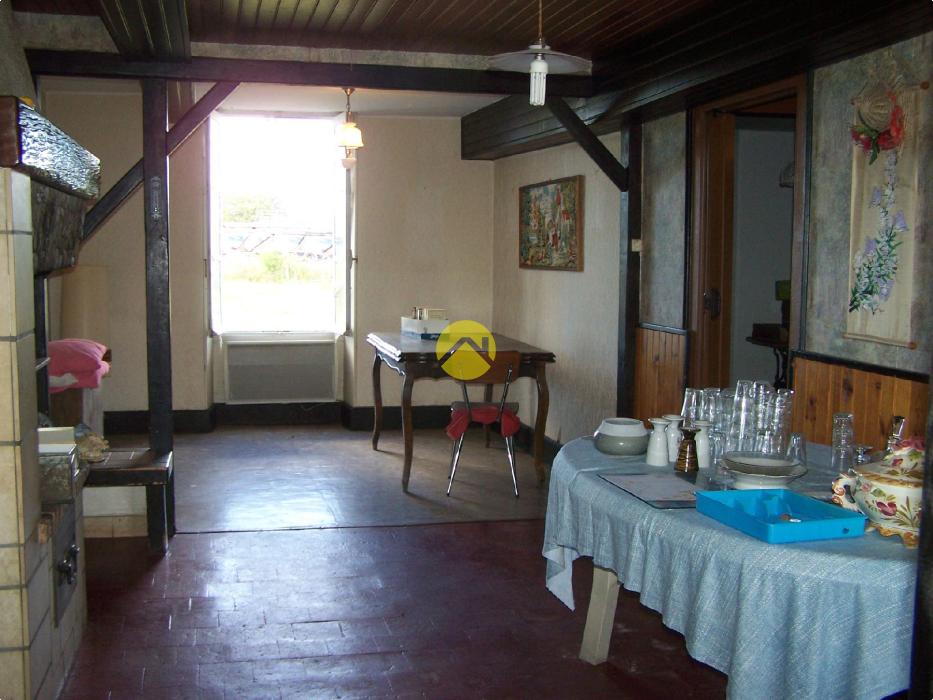 RARE ANCIENNE FERME A RENOVER