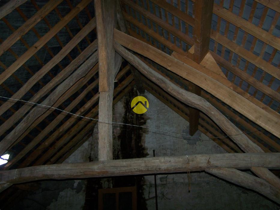 RARE ANCIENNE FERME A RENOVER