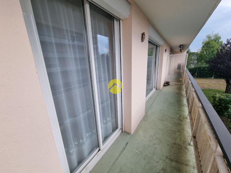 APPARTEMENT 60M² GRAND BALCON