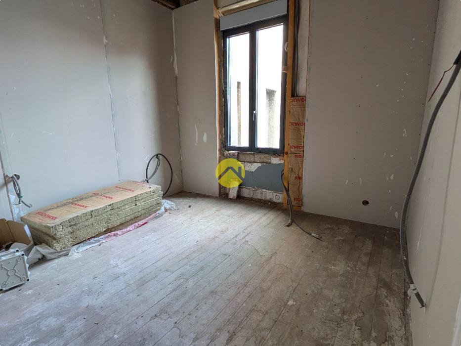 Maison T 3 à renover