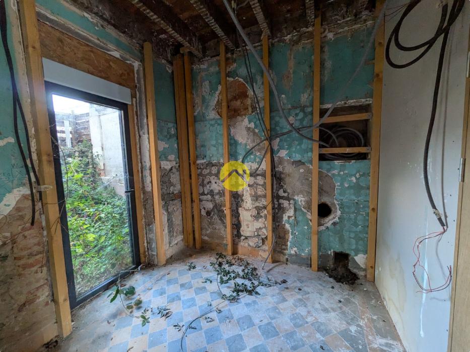 Maison T 3 à renover