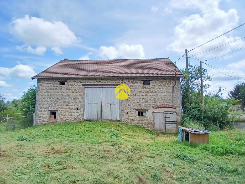 Propriété, grange, hangar, 2ha