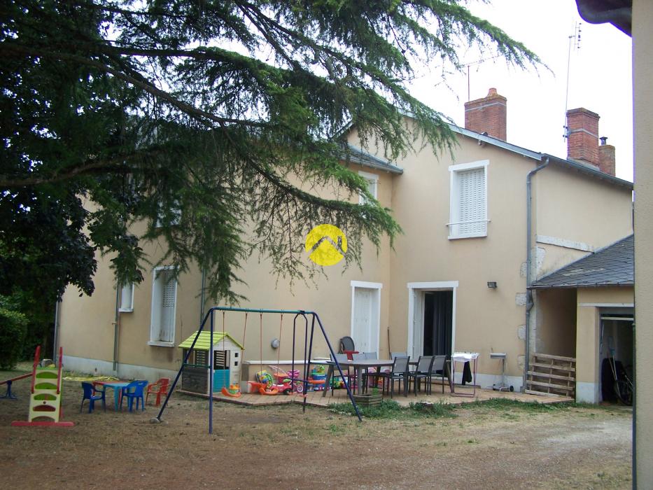 MAISON DE CARACTERE FAMILIALE