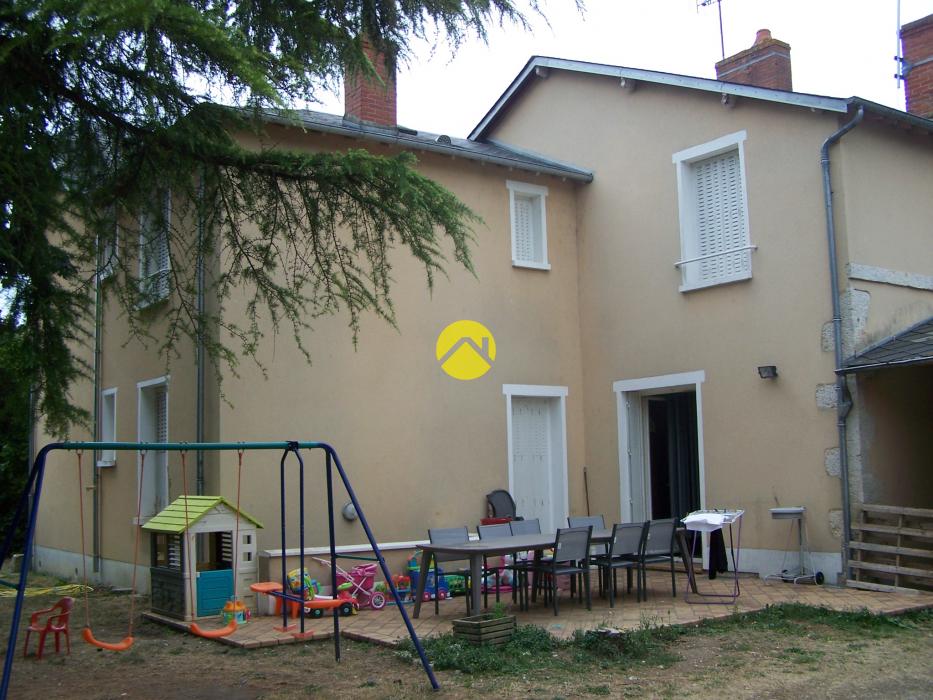 MAISON DE CARACTERE FAMILIALE