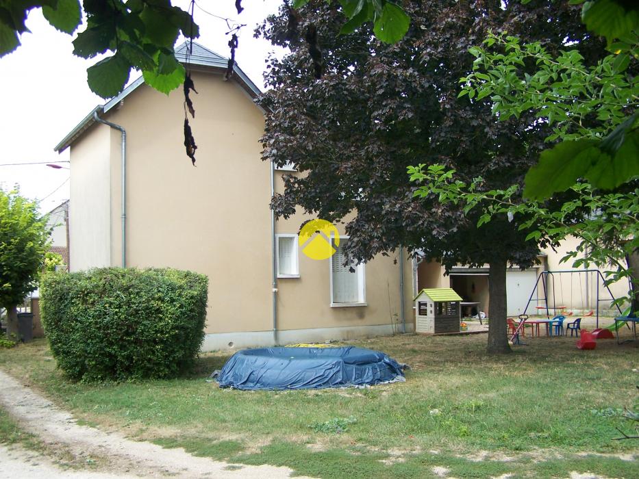 MAISON DE CARACTERE FAMILIALE