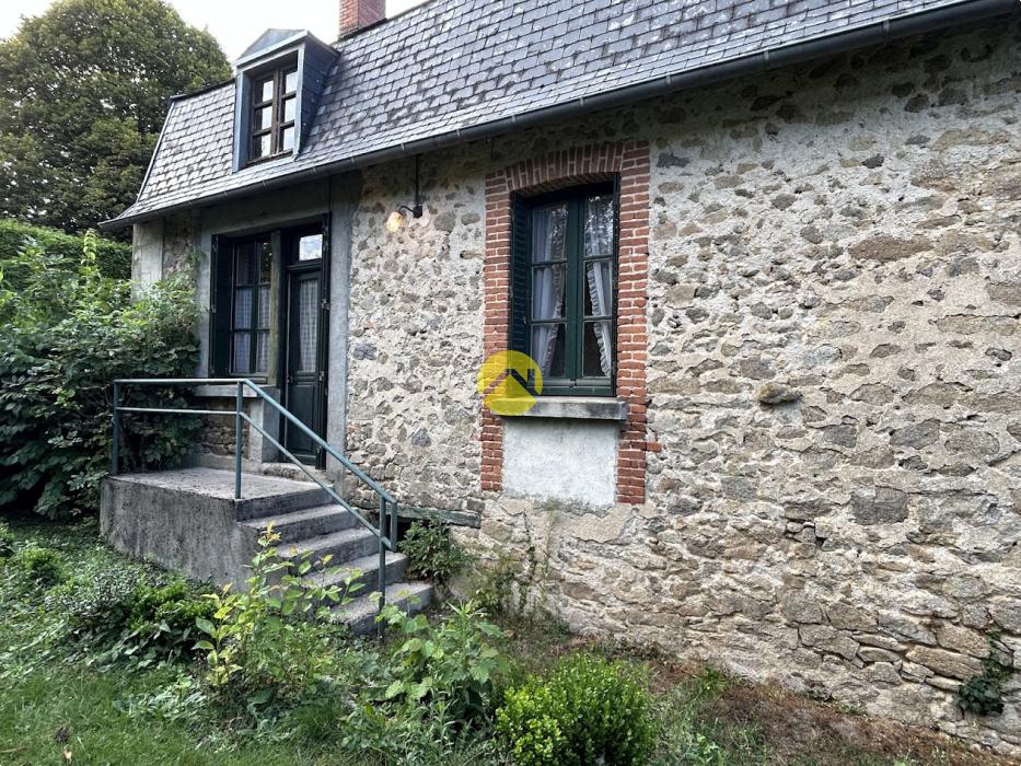 ELEGANTE MAISON DE VILLAGE