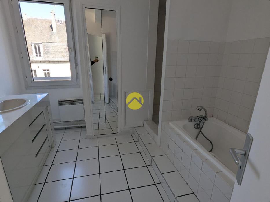 APPARTEMENT  PLACE   NATION
