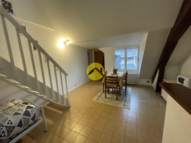 IMMEUBLE EXCELLENT ETAT