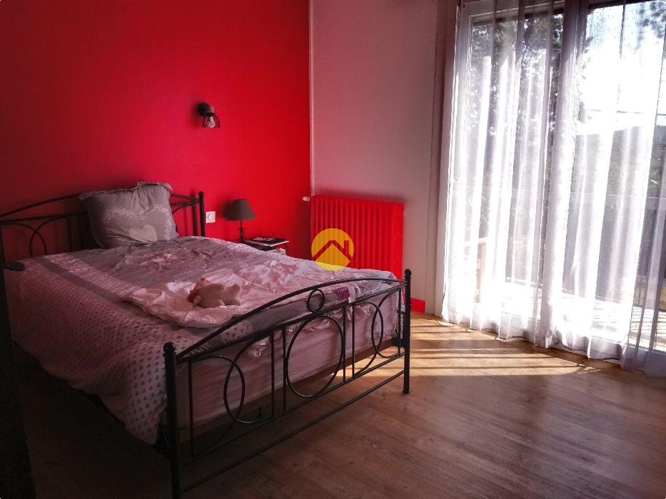 SUPERBE MAISON FAMILIALE 5 CH