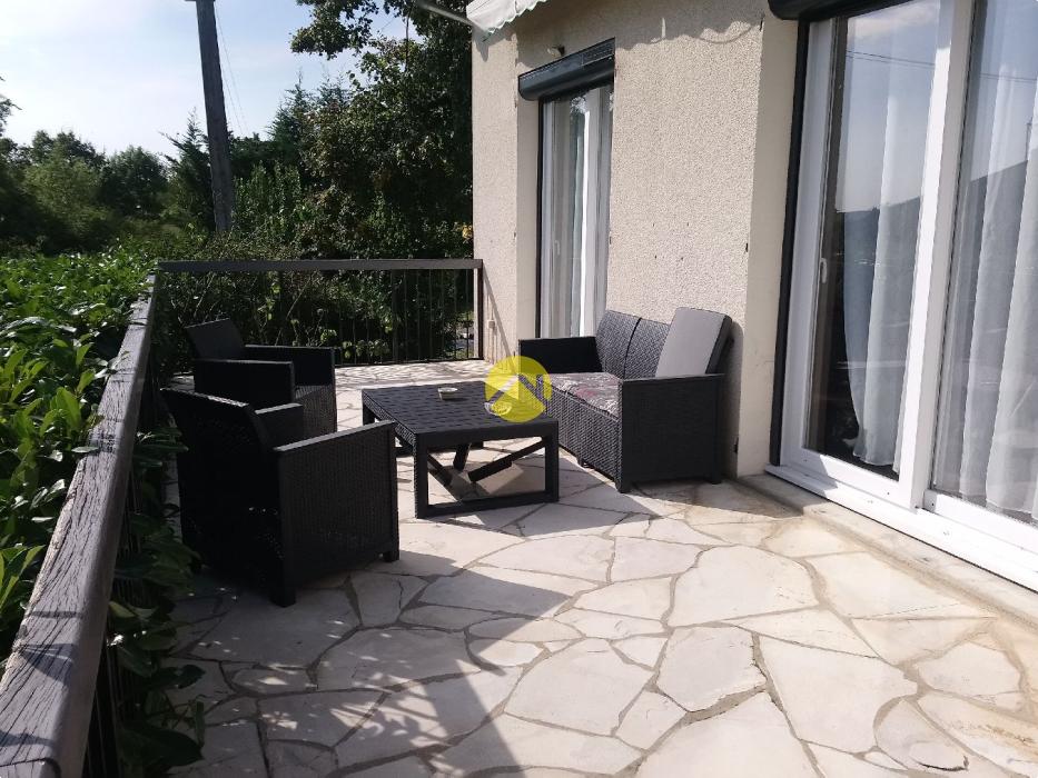 SUPERBE MAISON FAMILIALE 5 CH