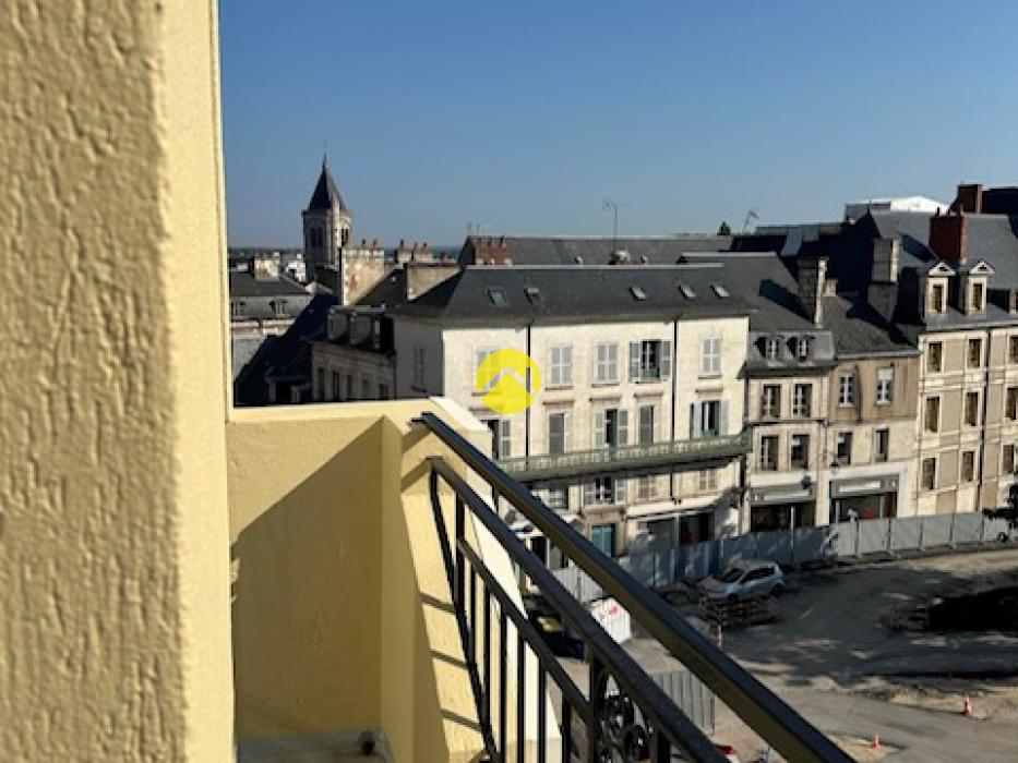 APPARTEMENT T3  AVEC BALCON