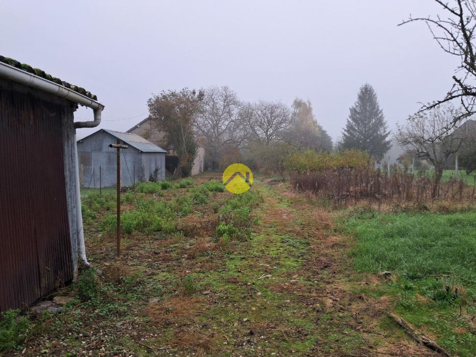 Maison avec 4000m² de jardin