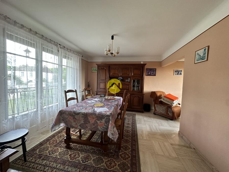 PAVILLON SUR SOUS-SOL 71 M² 