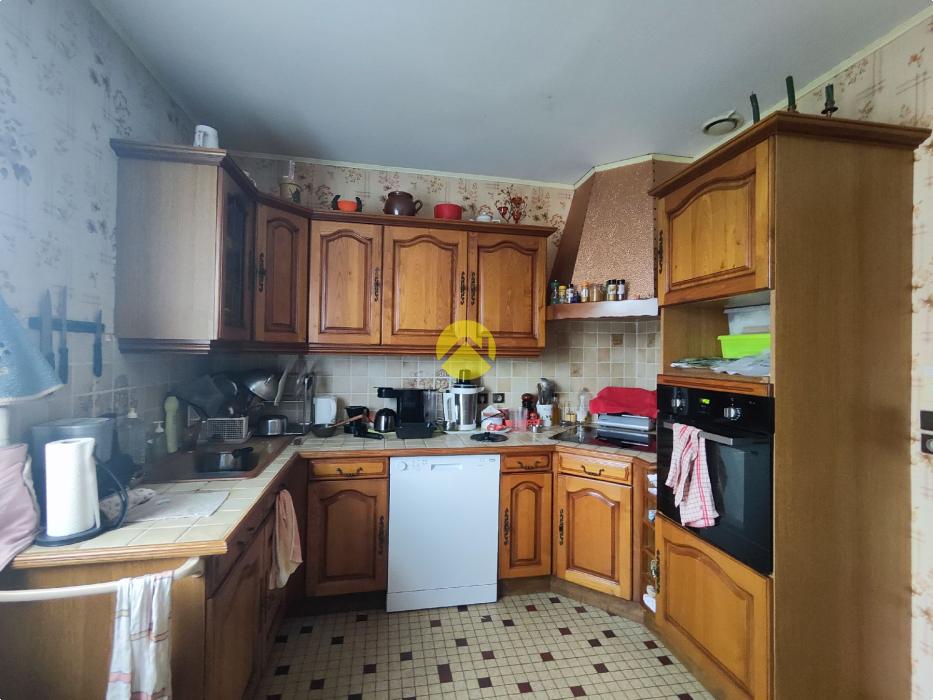 PAVILLON SUR SOUS-SOL 71 M² 