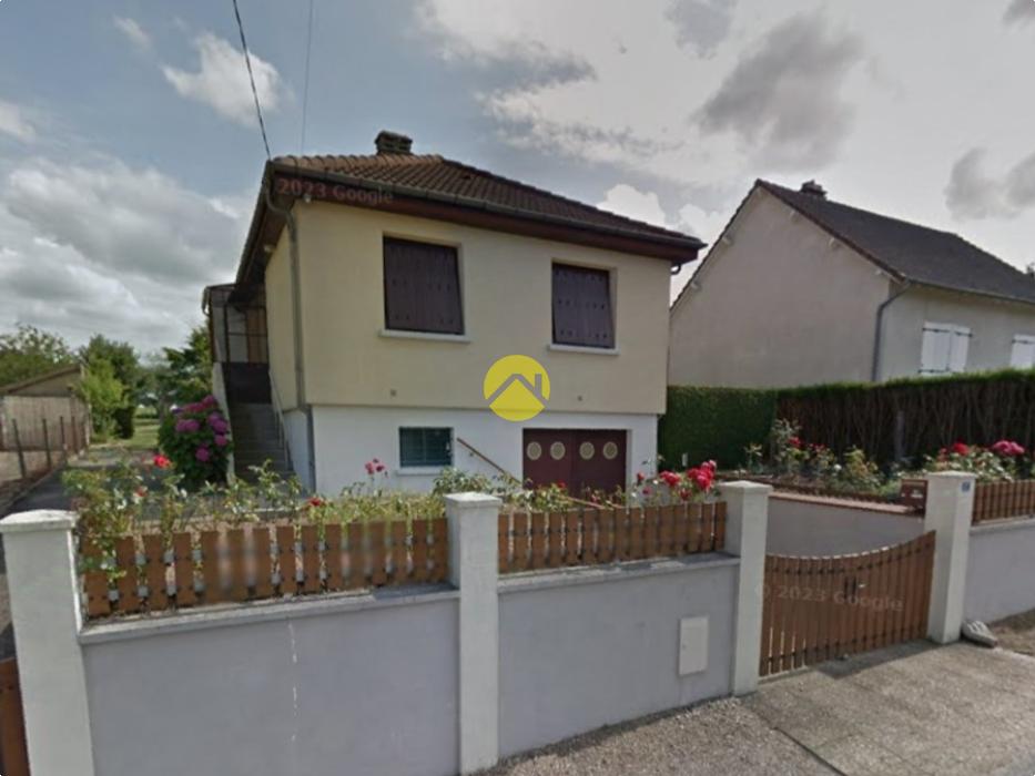 PAVILLON SUR SOUS-SOL  58M² 