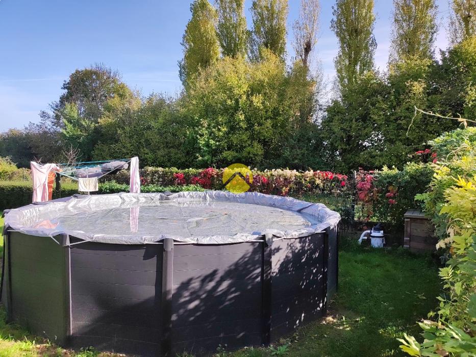 VARENNES-VAUZELLES 180m² 