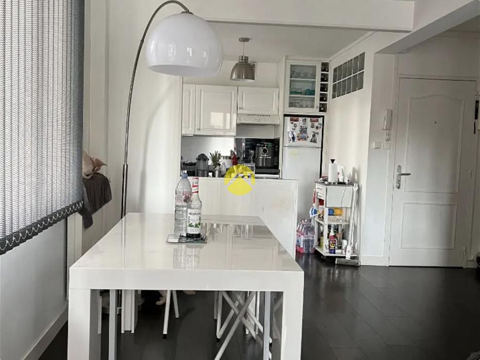 APPARTEMENT SERAUCOURT