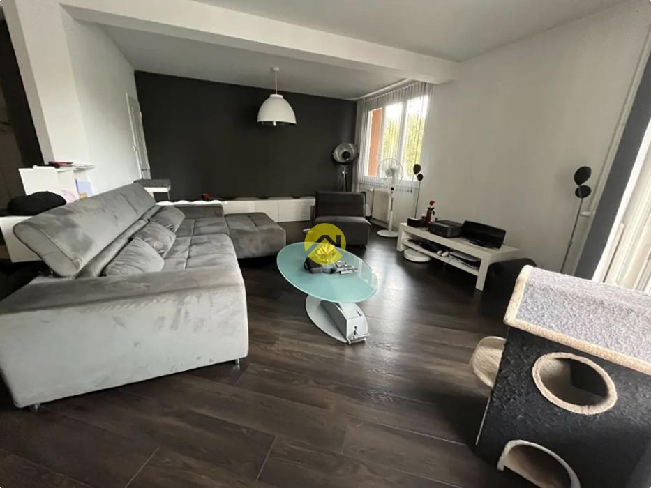 APPARTEMENT SERAUCOURT