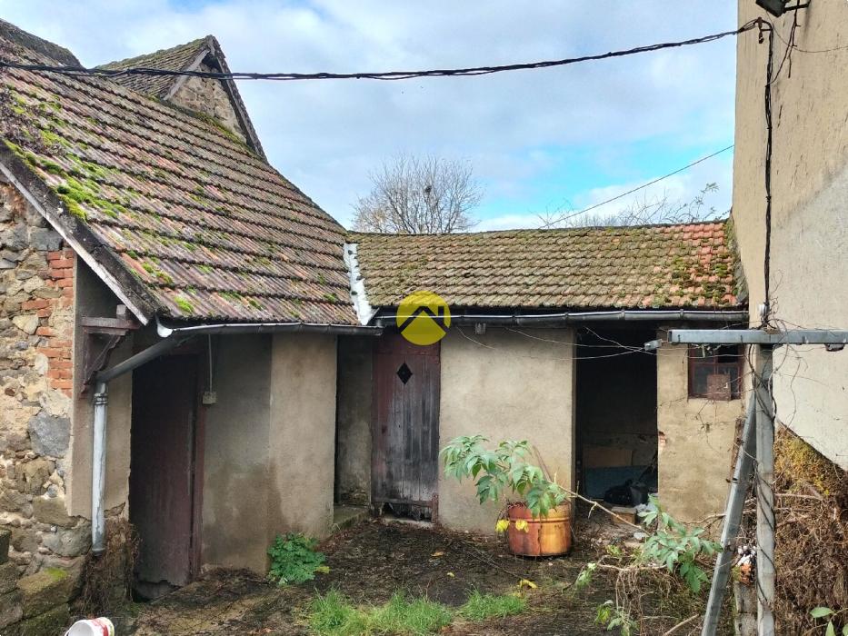 MAISON AVEC JARDIN ET GARAGE