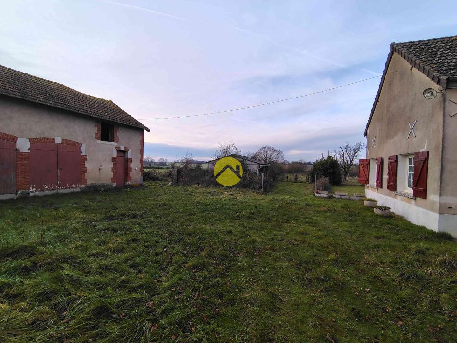 Maison + Grange sur 1 Hectare