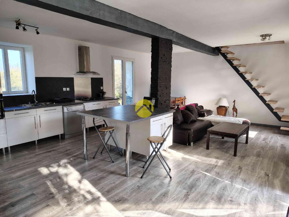 Maison+Grange sur 1 ha !