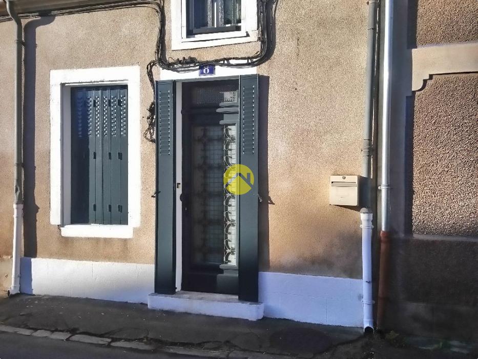 JOLIE  MAISON  EN CENTRE VILLE