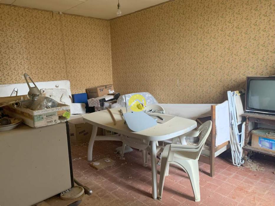 À RÉNOVER sur 1HA