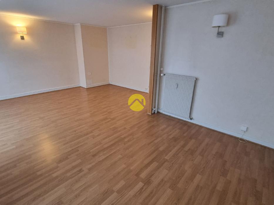 APPARTEMENT HYPER CENTRE