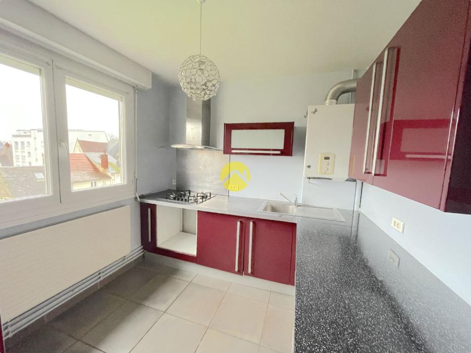 Apt avec parking et cave