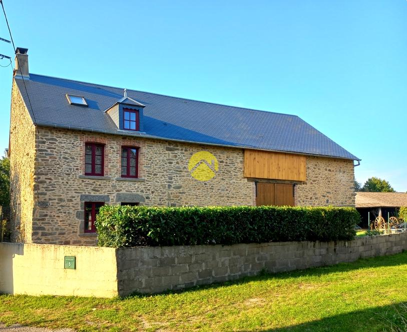 Maison rénovée sur 1 HA