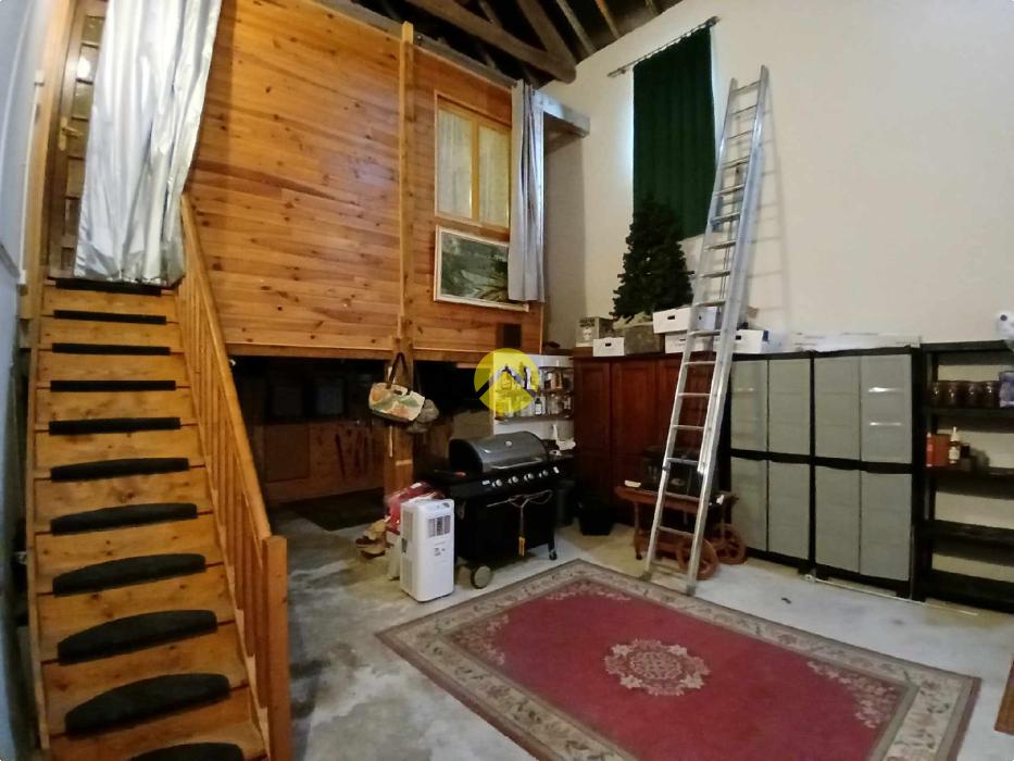 Maison avec dépendances