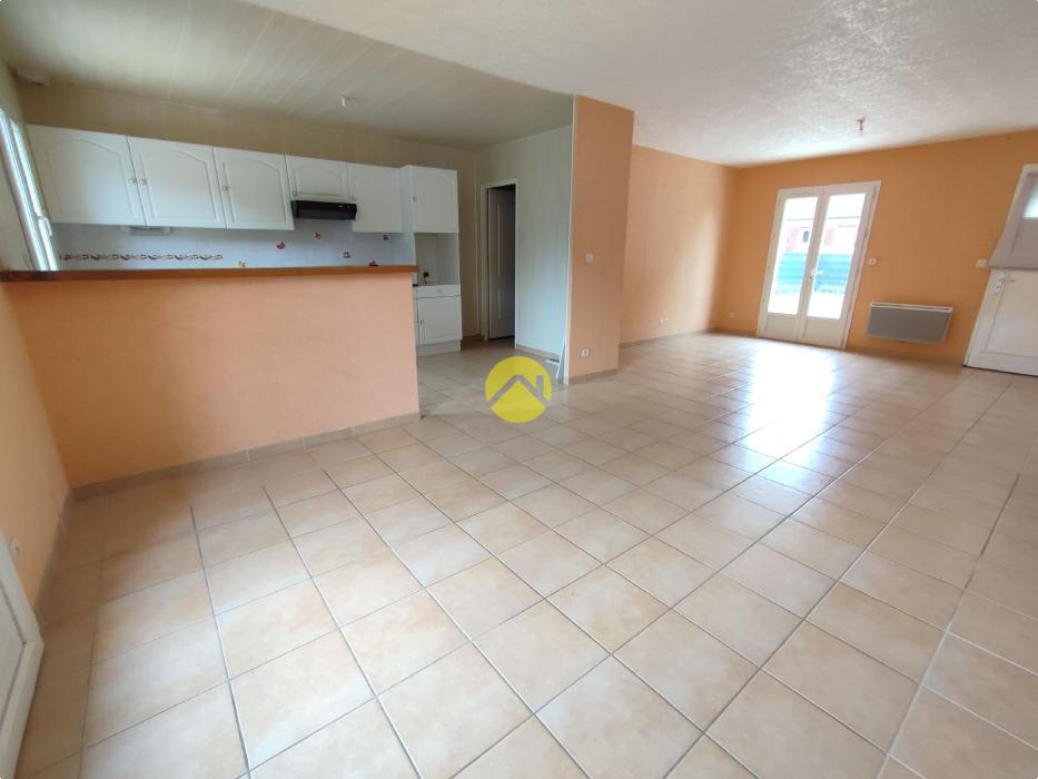 PLAIN-PIED, PROCHE COMMODITES