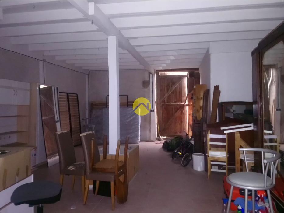 BELLE MAISON EN COURS DE RENOVATION