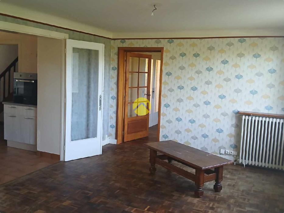 Spacieuse maison de bourg