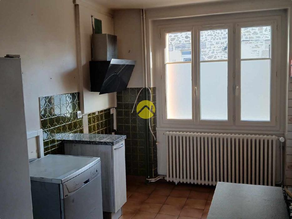 Spacieuse maison de bourg