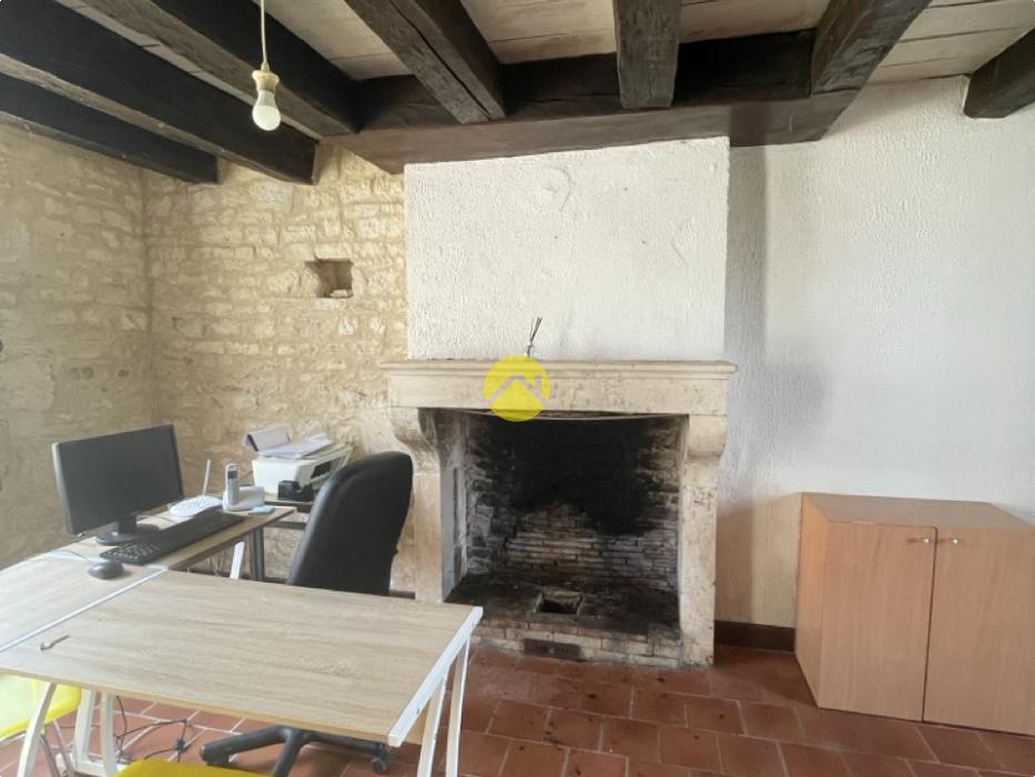 Petite maison au bord du lac 