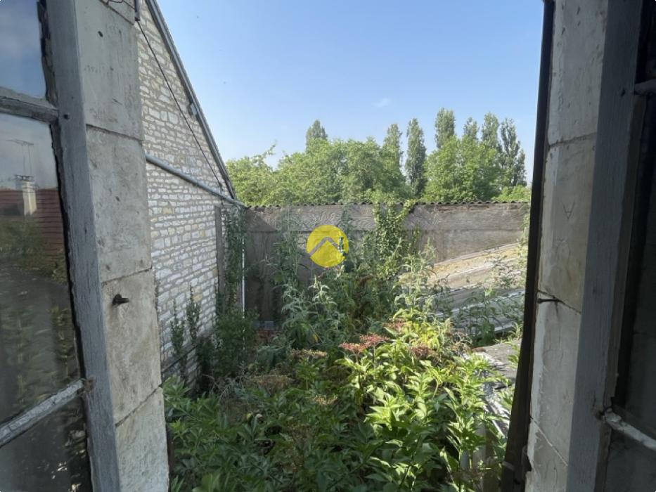 Petite maison au bord du lac 